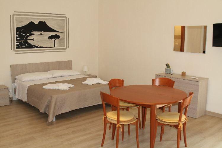 Keira House Napoli Otel Dış mekan fotoğraf